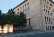 Baerbock will in nächster Legislatur Außenministerin bleiben