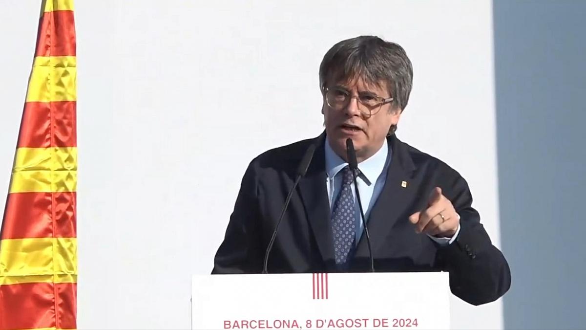 Puigdemont meldet sich nach Kurzauftritt in Barcelona aus Belgien