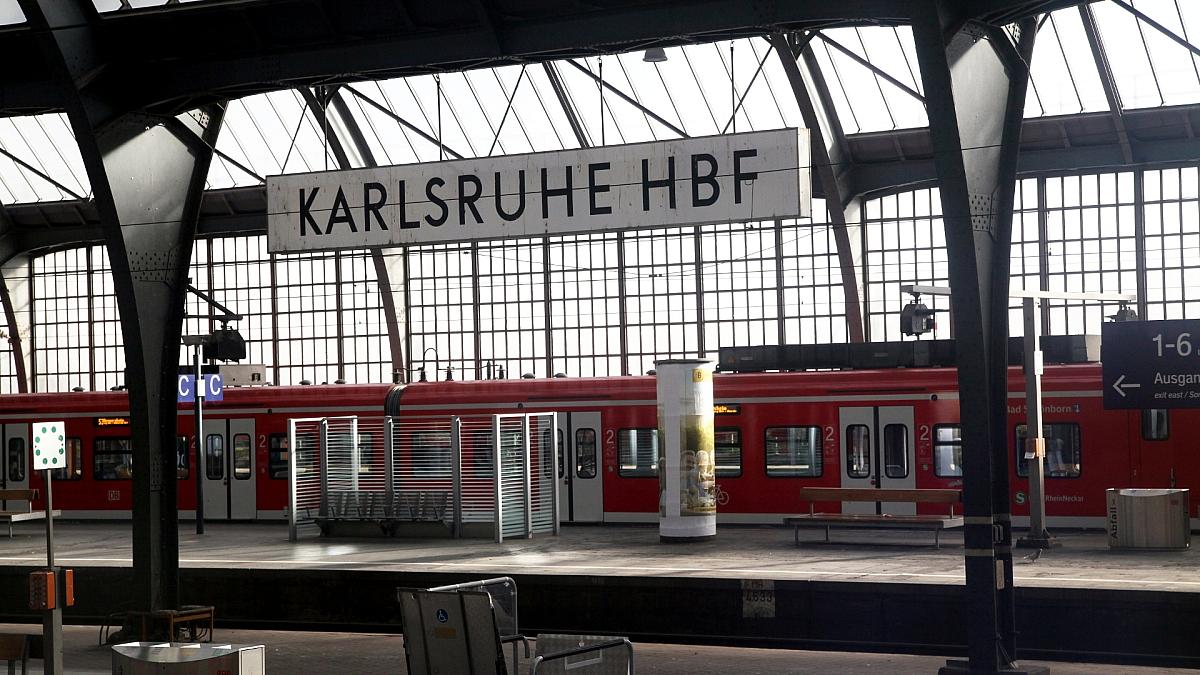 Mann am Karlsruher Hauptbahnhof niedergestochen