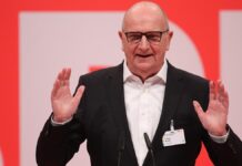 Woidke sieht Migrationspolitik als Ursache für Erstarken der AfD