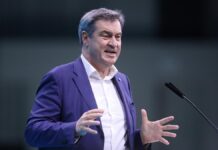 Söder drängt auf Entscheidung für Zurückweisung von Flüchtlingen