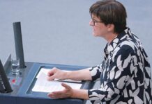 Esken sieht keinen Grund für Kurswechsel: "Die Ampel liefert"