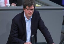 FDP-Fraktion rechtfertigt Streit um Rentenpaket II