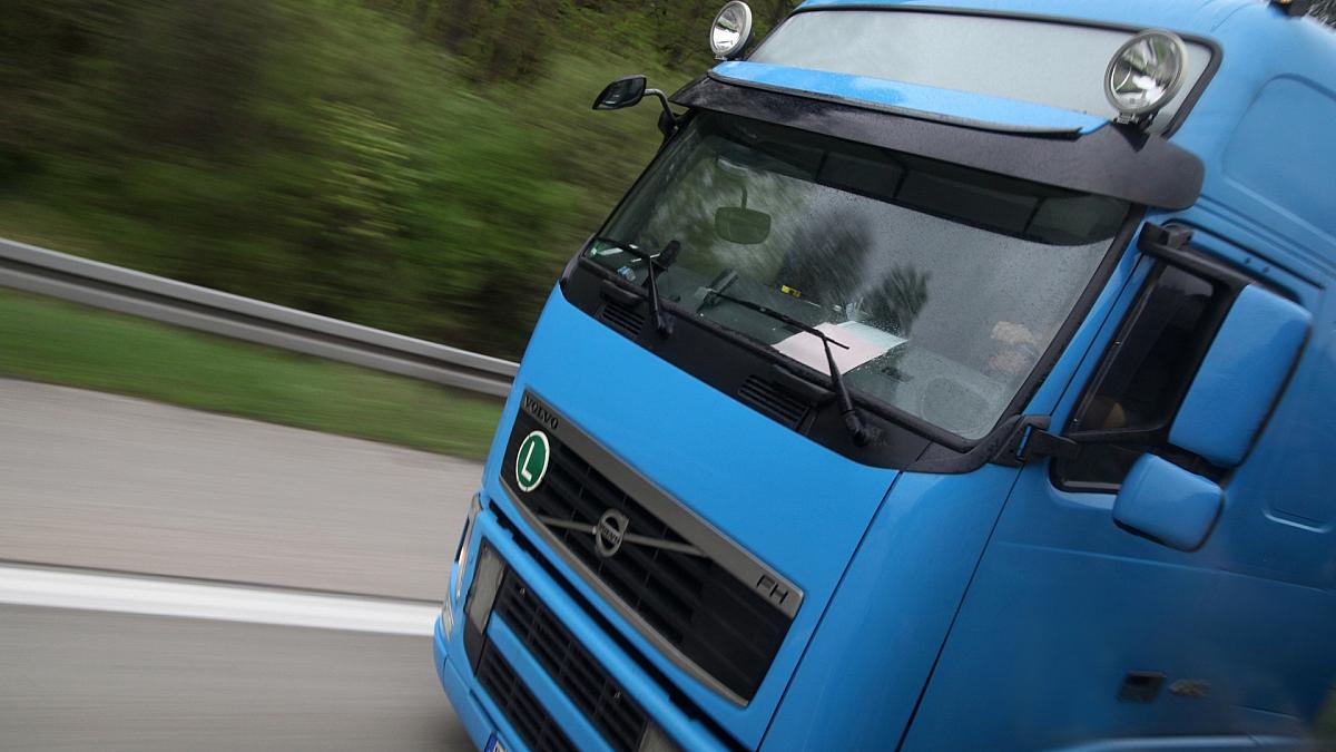 Ärger über Förder-Aus für Oberleitungs-Lkw