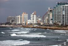 Israel meldet Raketenbeschuss aus dem Jemen und von der Hisbollah Israel meldet Raketenbeschuss aus dem Jemen und von der Hisbollah