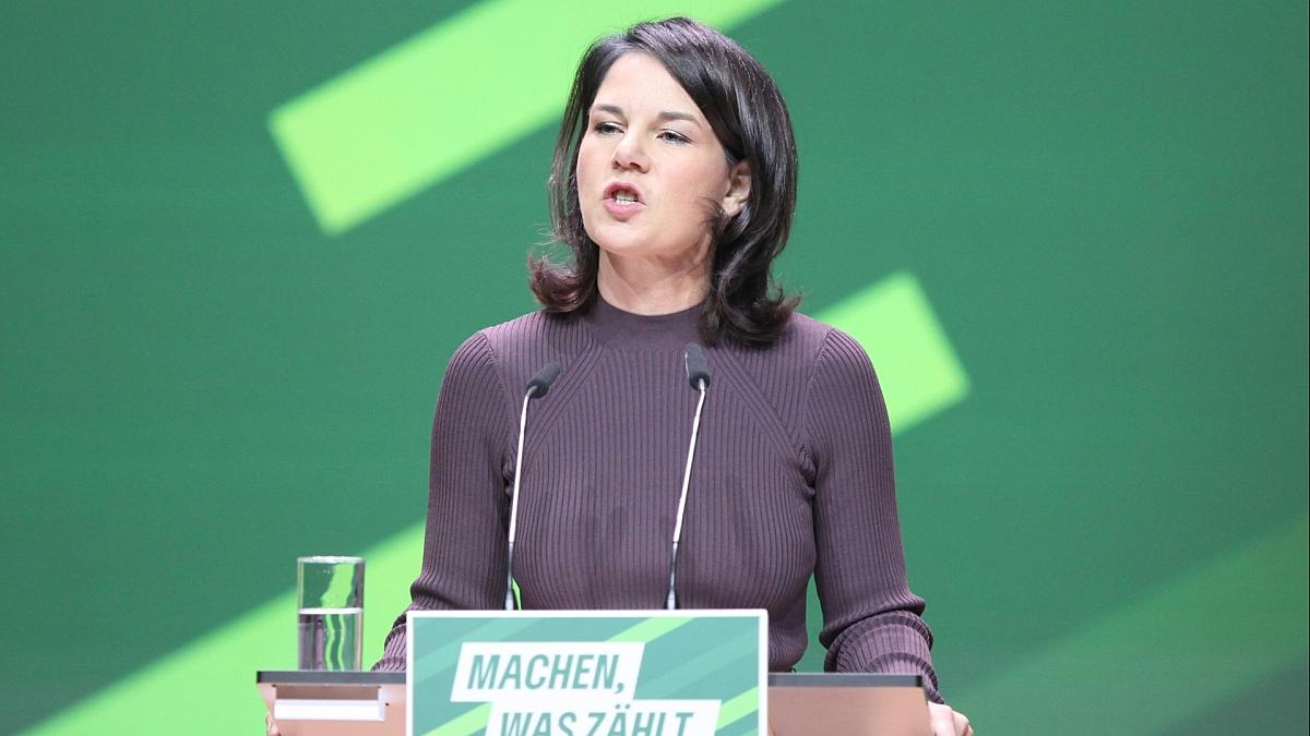 Baerbock kritisiert eigene Partei