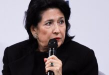 Georgiens Präsidentin will Neuwahlen Georgiens Präsidentin erkennt Wahlergebnis nicht an