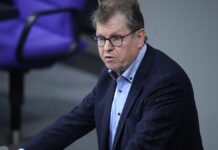 Stegner verteidigt Auftritt bei Großdemonstration in Berlin