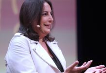 Tekkal erhebt Vorwürfe gegen Scholz nach Sharmahd-Hinrichtung Tekkal erhebt Vorwürfe gegen Scholz nach Sharmahd-Hinrichtung