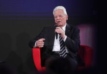 Ex-Bundespräsident Gauck gegen AfD-Verbotsverfahren