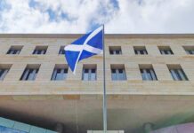 Schottlands Ex-Regierungschef Alex Salmond gestorben Schottlands Ex-Regierungschef Alex Salmond gestorben