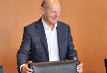 Scholz plant weiteren Industriegipfel am 15. November Scholz plant weiteren Industriegipfel am 15. November