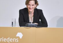 Friedenspreis des Buchhandels an Anne Applebaum verliehen