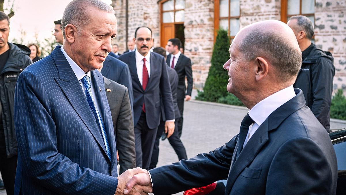 Scholz auf Türkei-Besuch: Erdogan um Annäherung bemüht