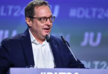 CSU-Generalsekretär drängt auf Neuwahlen CSU-Generalsekretär drängt auf Neuwahlen