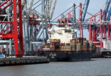 Chef-Handelspolitiker des EU-Parlaments droht Trump mit Gegenzöllen