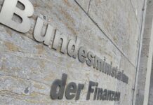 Steuereinnahmen legen im Oktober kräftig zu