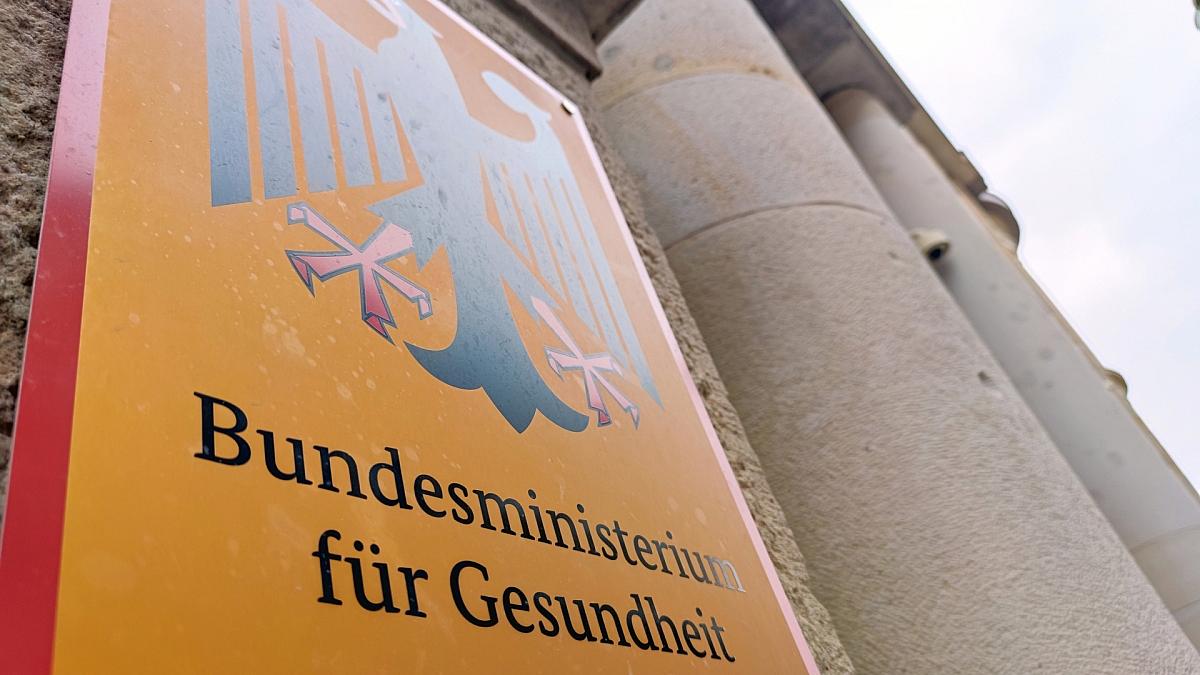 Bericht: Personalrat kritisiert Missstände im Gesundheitsministerium