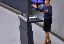 Wagenknecht fordert Neuwahlen