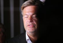 Wirbel um Hausdurchsuchung nach mutmaßlicher Habeck-Beleidigung