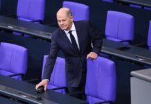 Grüne erhöhen bei Vertrauensfrage Druck auf Scholz