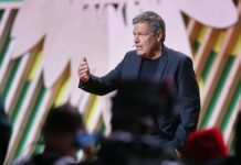 Habeck warnt in Bewerbungsrede für Kanzlerkandidatur vor GroKo