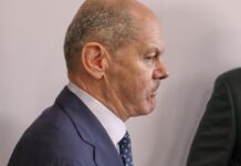 SPD-Historiker Behrends kritisiert Scholz-Nominierung