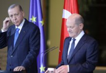 Scholz und Erdogan telefonieren zu Entwicklungen in Syrien