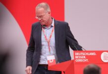 SPD-Generalsekretär findet Scholz-Kritik an Merz "angemessen"