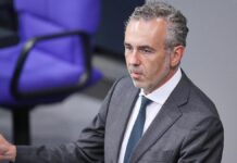 CDU wirft Özdemir fehlende Finanzierung für Digitalpakt Schule vor CDU wirft Özdemir fehlende Finanzierung für Digitalpakt Schule vor