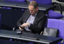 Rufe aus SPD nach mehr Regulierung von Kommunikationsplattformen