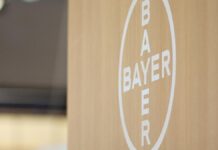 Bayer sieht sich bei Stellenabbau "gut im Zeitplan"