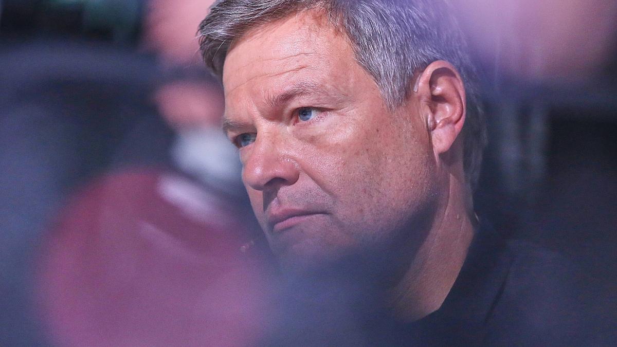 Umfrage: Deutsche finden Habeck sympathisch - aber wenig kompetent