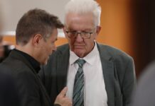 Kretschmann stellt sich in Grünen-Migrationsstreit hinter Habeck