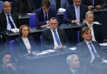 Forsa: Mehrheit für Abgrenzung der anderen Fraktionen zur AfD