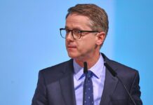 ÖVP-FPÖ-Verhandlungen: Linnemann rät von derartigen Bündnissen ab