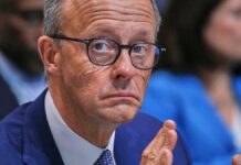 Merz lassen deutschlandweite Demonstrationen gegen CDU kalt