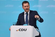 Kretschmer fordert wichtige Kabinettsposten für Ost-Politiker