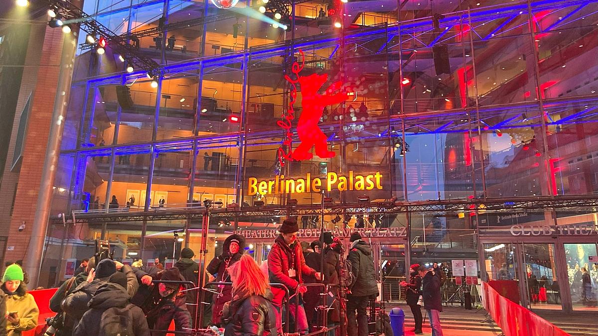 75. Berlinale feierlich mit Gala eröffnet