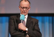 Ukraine-Äußerungen: Merz wirft Trump "Täter-Opfer-Umkehr" vor