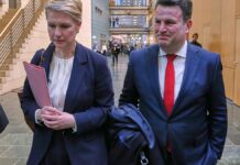 Union und SPD halten sich nach erstem Sondierungstreffen bedeckt