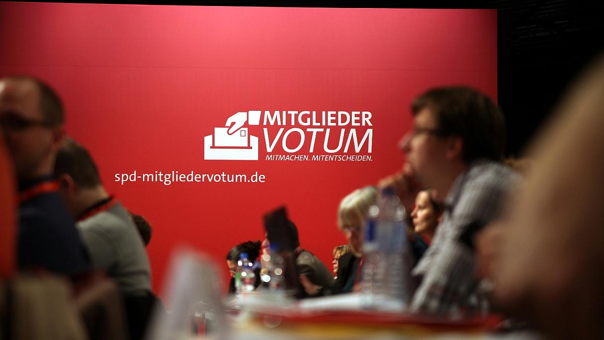 Mehrere SPD-Politiker wollen Mitgliedervotum über Koalitionsvertrag