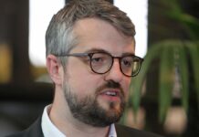 Ex-Haushaltsstaatssekretär fordert mehr Planungspersonal