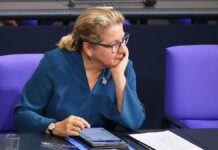 Schulze will Entwicklungsministerin bleiben