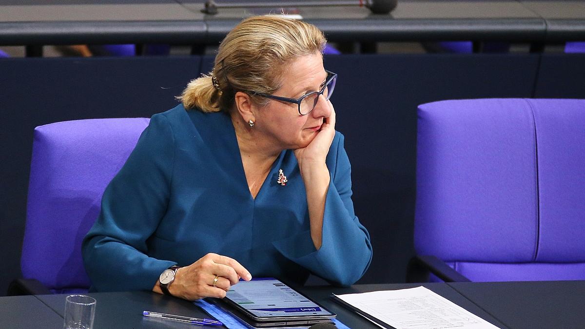 Schulze will Entwicklungsministerin bleiben