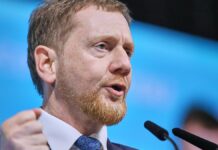 CDU-Außenpolitiker widersprechen Kretschmer bei Moskau-Sanktionen