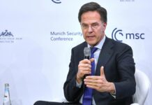 Rüstung: Nato fordert Industrie zu zügigem Handeln auf