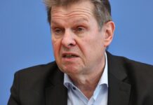 Stegner bremst bei Migrationswende und zieht rote Linie