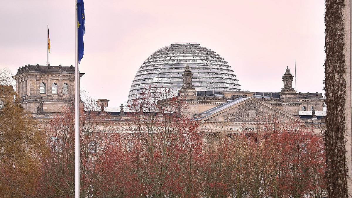 Ökonomen begrüßen Einigung zu Sondervermögen