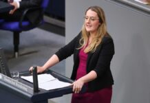 Grüne wollen bei Schulden nicht auf Zusagen von Merz vertrauen